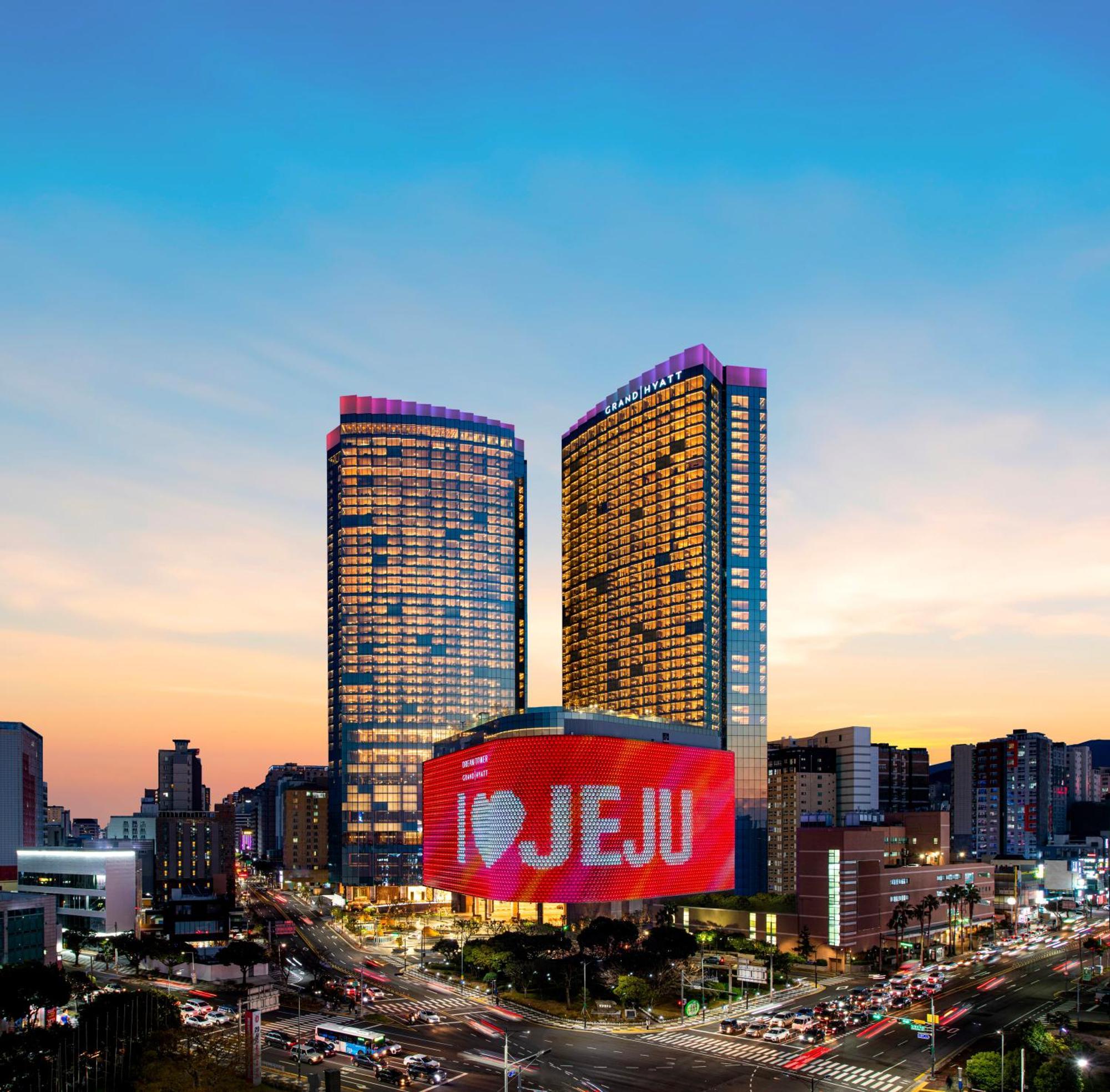 Отель Grand Hyatt Чеджудо Экстерьер фото The View